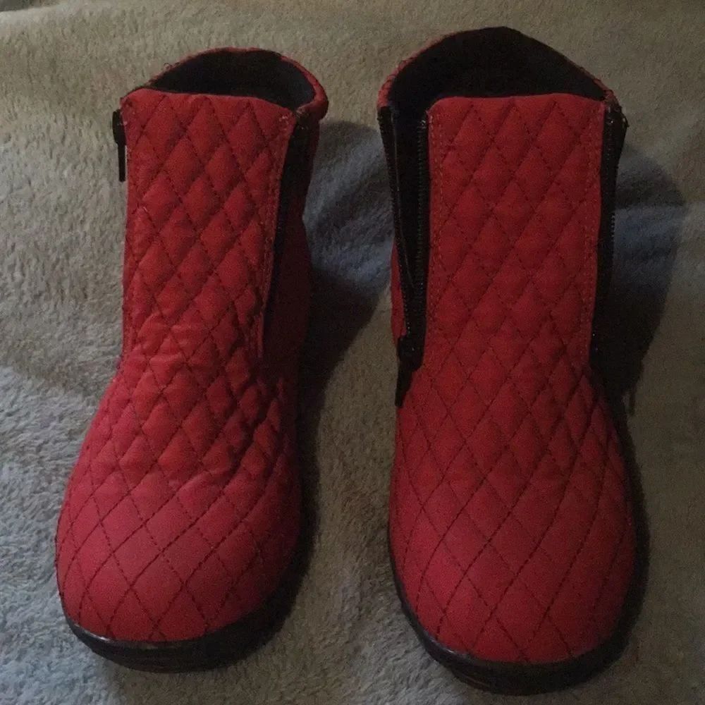 Comfort View Shoes  